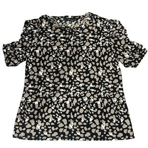 A Love Story Women’s Top blouse Animal print & chain accent Size small